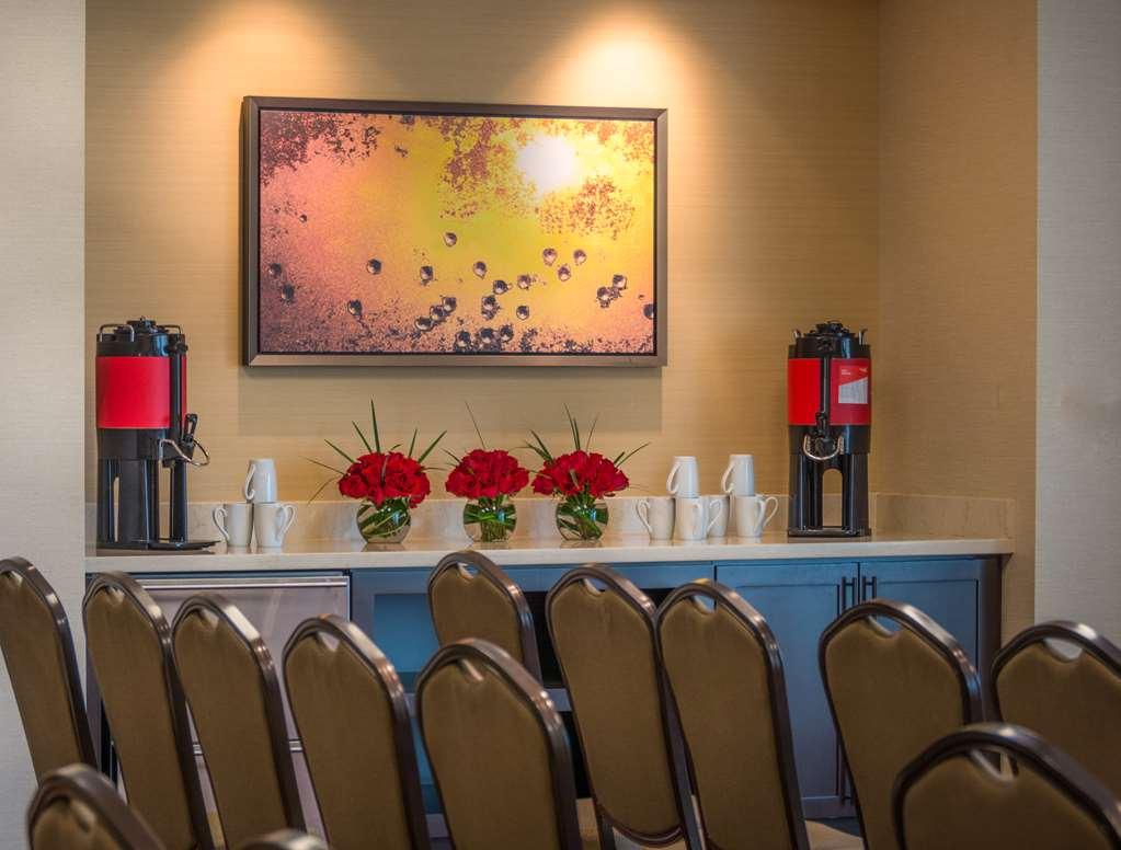 Hyatt Place Baltimore Inner Harbor Facilities photo